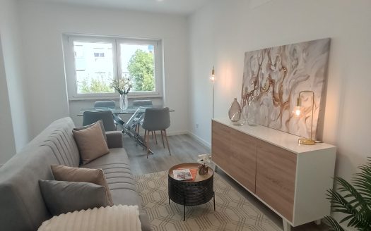 Apartamento T3 Remodelado e Mobilado na Penha de França, Lisboa | Equipado e com Suite