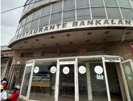 Edifício Comercial Multifuncional no Cassenda, Luanda | Avenida 21 de Janeiro | Elevado Potencial de Rentabilidade