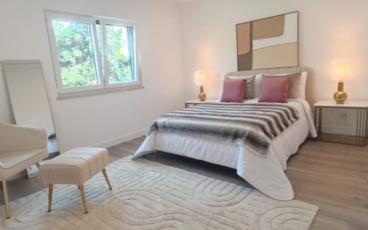 Apartamento T3 Remodelado em Benfica | 3 WCs | Acabamentos Modernos e Home Staging