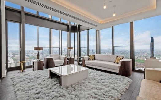 Penthouse de Luxo em Londres – Nine Elms | Vista Panorâmica | Design Versace